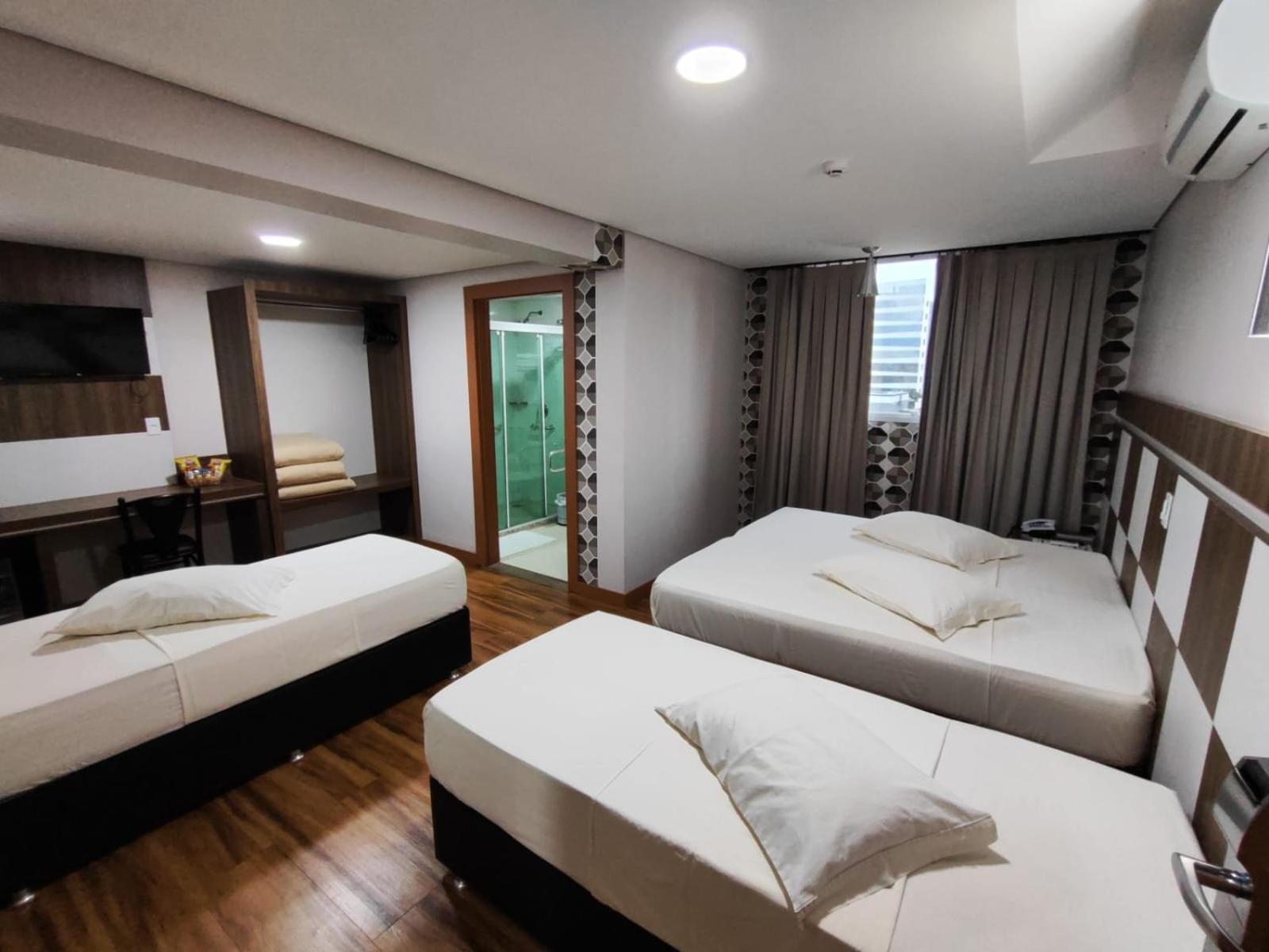 Hotel Maestro Executive Toledo Толедо Экстерьер фото